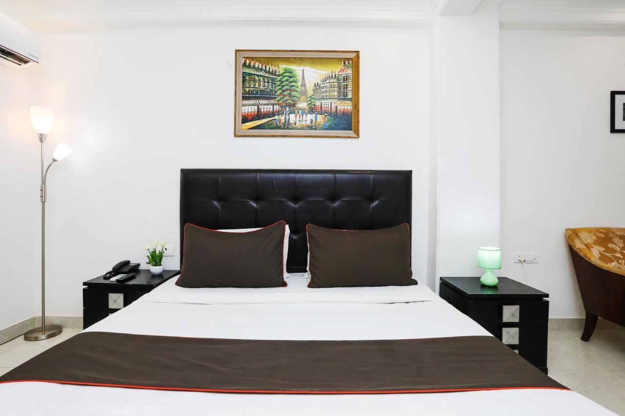 Collection O Residency Near Dwarka Sector 21 Metro Station Hotel Kapas Hera Exterior photo