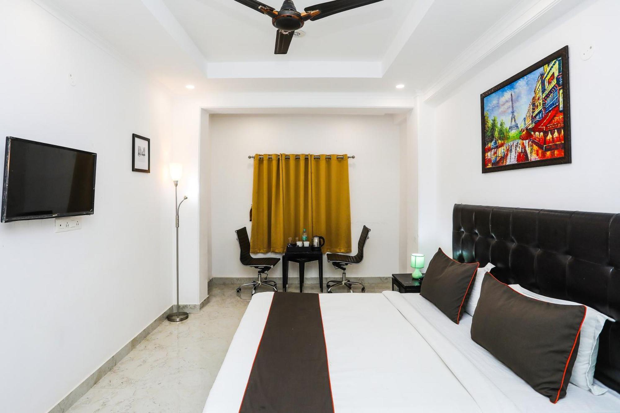 Collection O Residency Near Dwarka Sector 21 Metro Station Hotel Kapas Hera Exterior photo